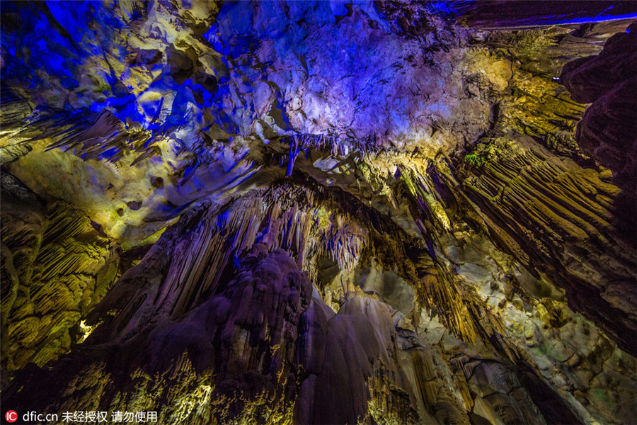 Zhijin Cave: Most beautiful Karst cave in China