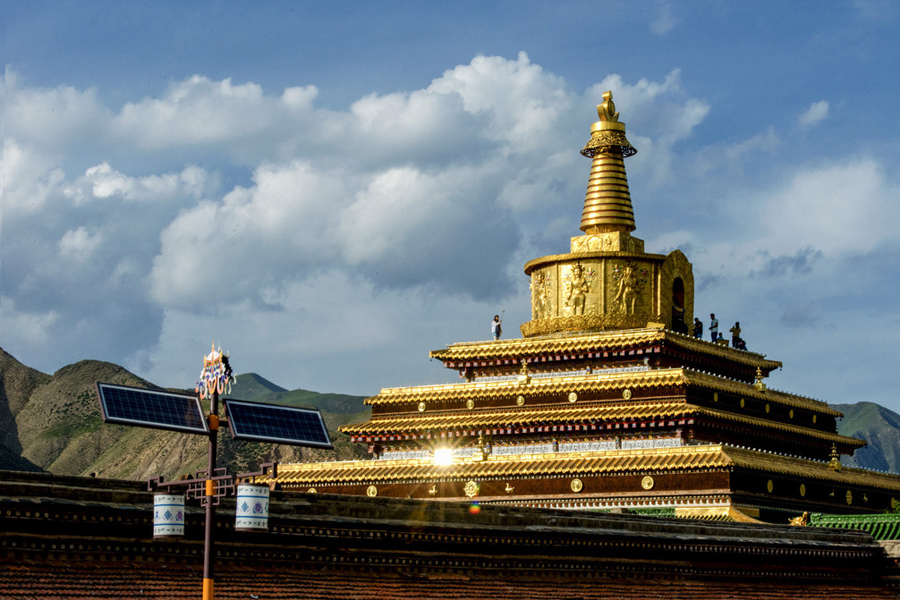 Holy place in Gansu: Labrang Monastery