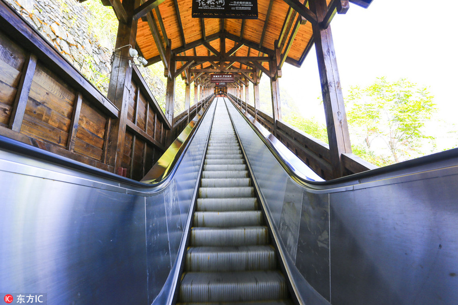 World's longest sightseeing escalator built in C China