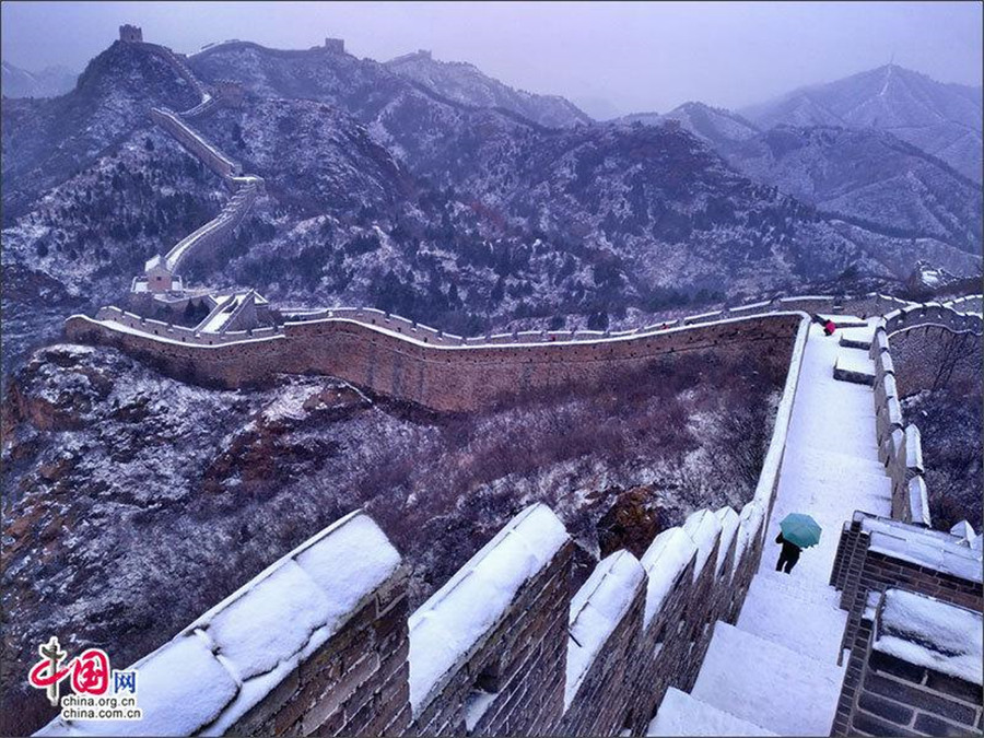 Magnificent Great Wall covered with snow