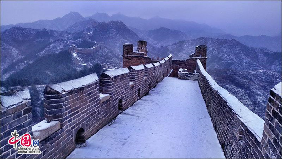 Magnificent Great Wall covered with snow