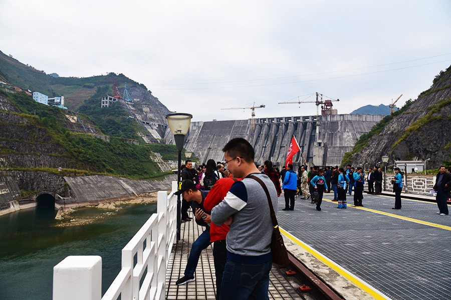 Scenery of Longtan hydropower station in South China's Guangxi