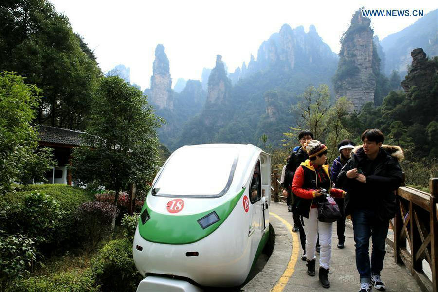Tourism in Zhangjiajie improved as local environment well preserved