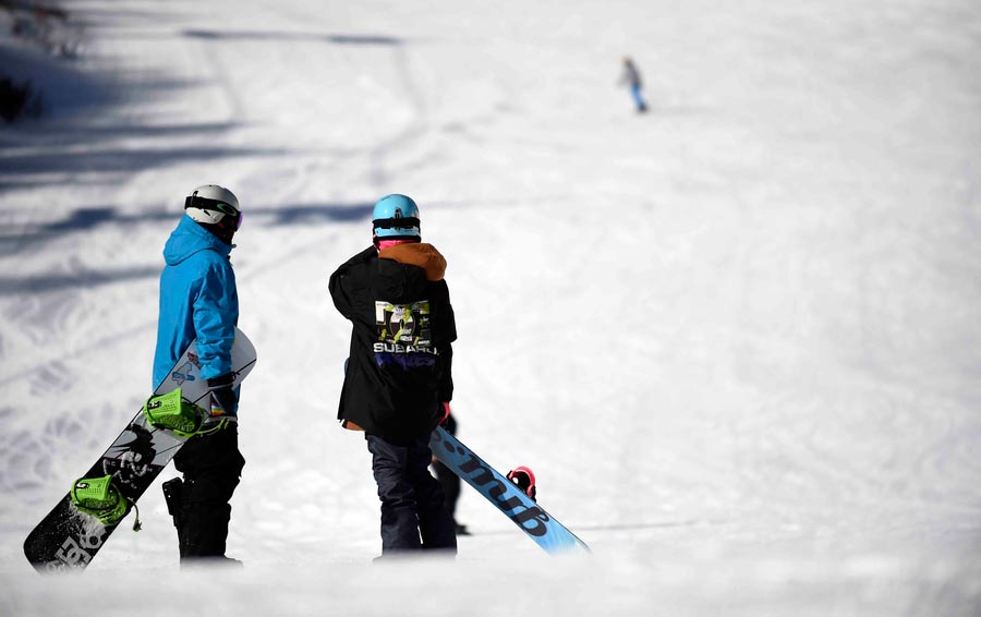 Winter Olympics boost ski tourism in Zhangjiakou