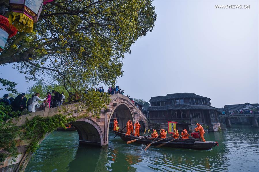 Boat competition held to celebrate Sanyuesan Festival in E China