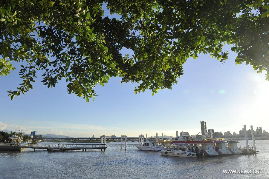 Scenery of Dadaocheng Wharf in Taipei