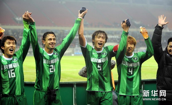 杭州首秀2:0胜日本冠军 巴力传射世界波