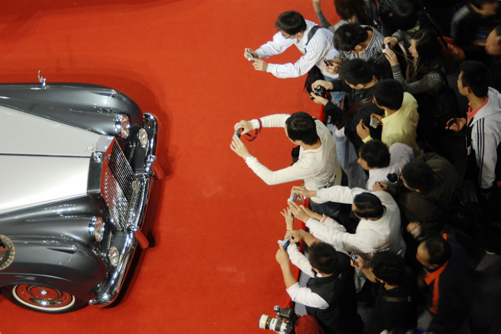 Capturing how cars changing China