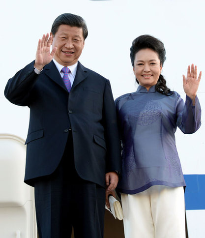 President Xi arrives in California to meet Obama