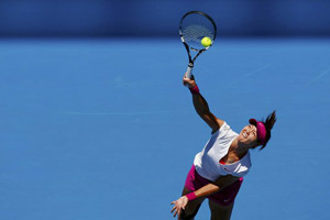 Li Na clinches first Australian Open title