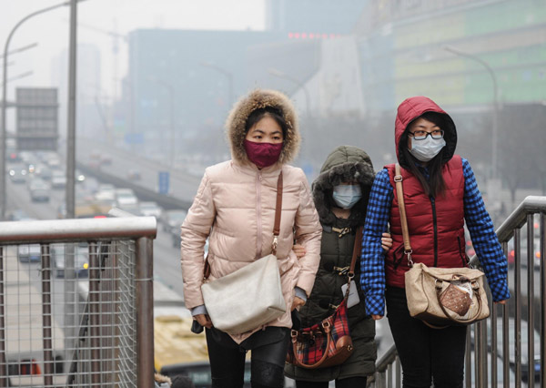 Beijing issues 1st yellow alert for heavy smog