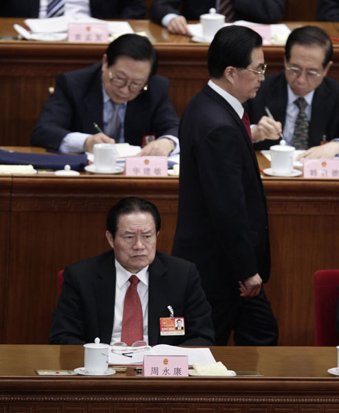 China chases 'big tiger' Zhou Yongkang