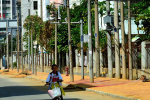 Telegraph poles take over sidewalk