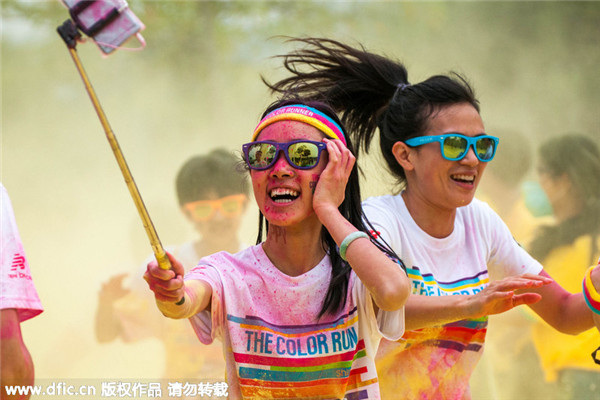 Sea of color at Shenzhen race