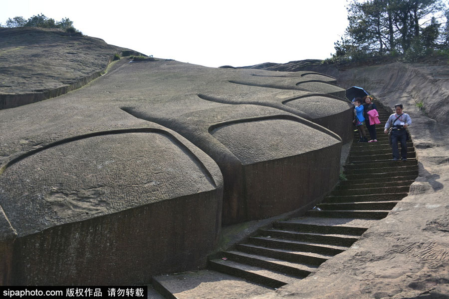 World's largest reclining Buddha statue in Jiangxi