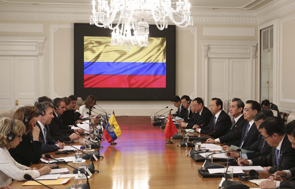 Premier witnesses signing of key deals with Colombia