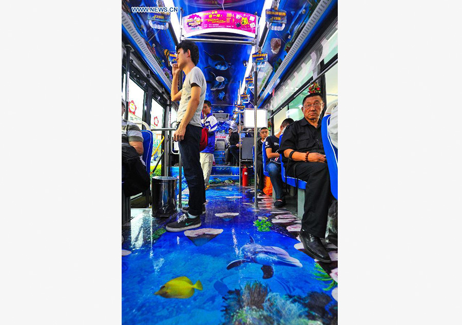 Bus decorated with 3D painting goes into service