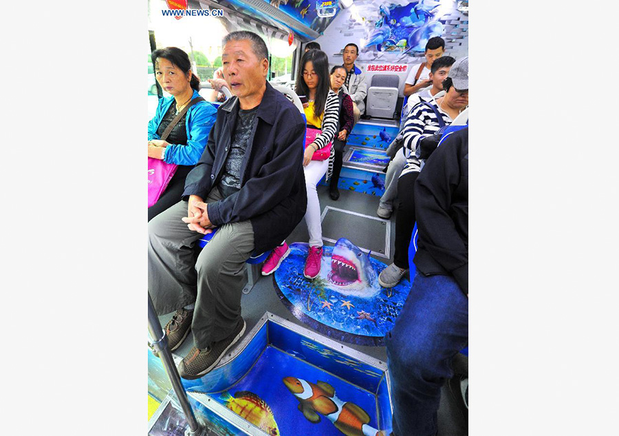 Bus decorated with 3D painting goes into service