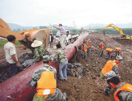 Flooding sparks supply line fears among ecologists