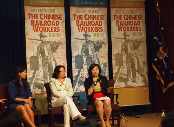 US honors Chinese who built Transcontinental Railroad