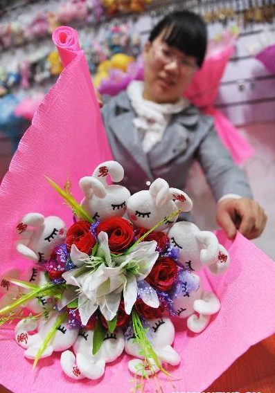 Flowers of love blossom ahead of Valentine's Day