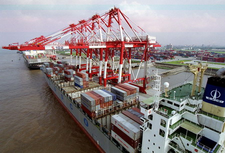 Volumes set to rise at Shanghai Port