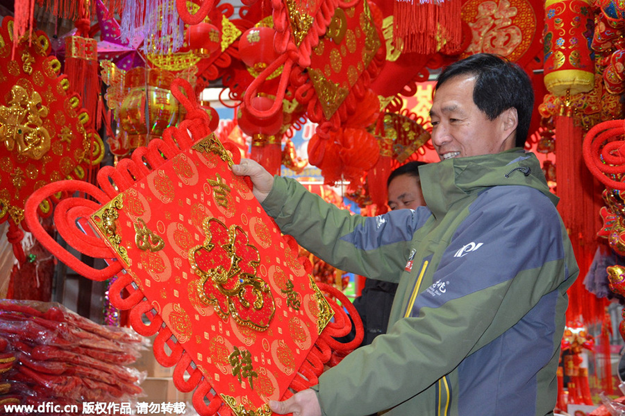 People prepare for Chinese New Year