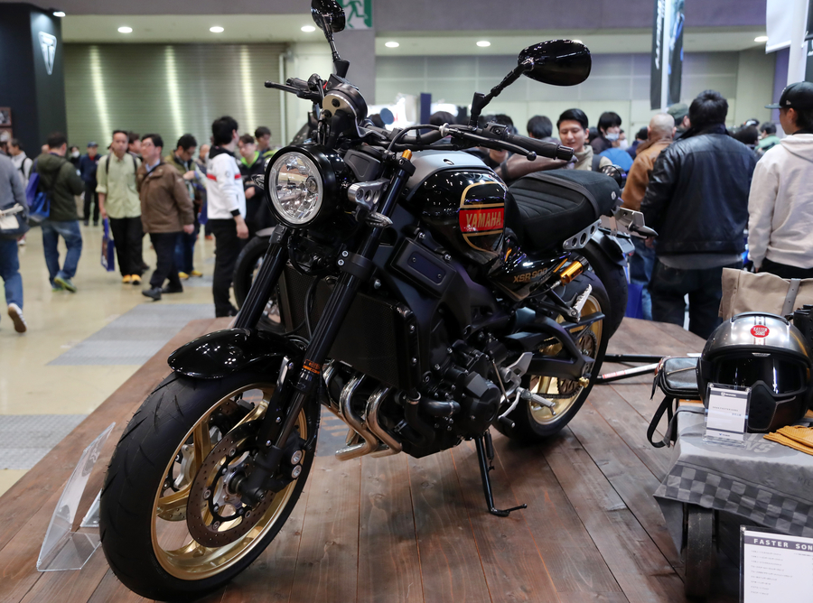 Motorcycles dazzle at exhibition in Tokyo