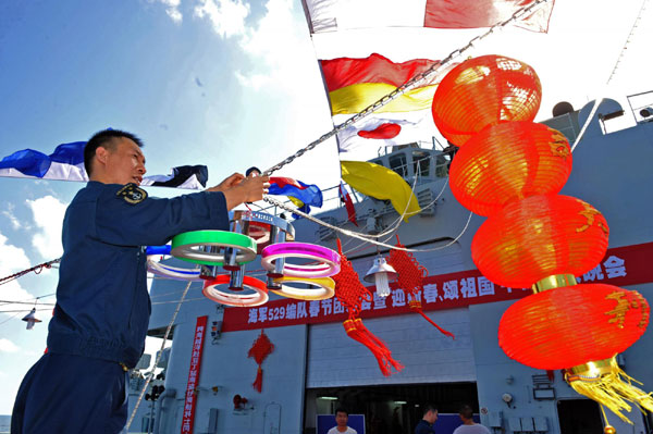 Soldiers celebrate Spring Festival off Aden