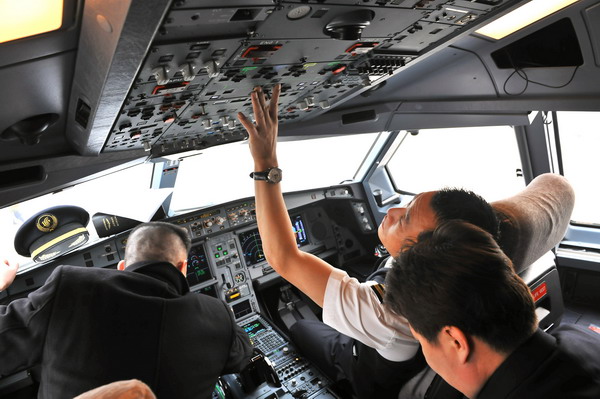 Chinese in Libya making their way back