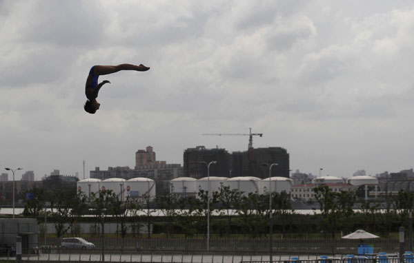 Shanghai to host swimming championships