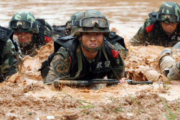 Soldiers start toughest training in SW China