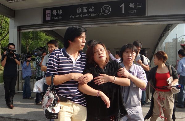 Shanghai subway trains rear-end, over 270 injured