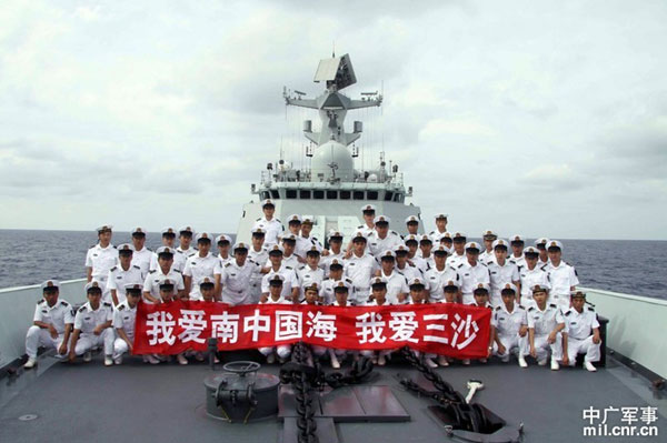 Navy fleet bids farewell to Sansha city