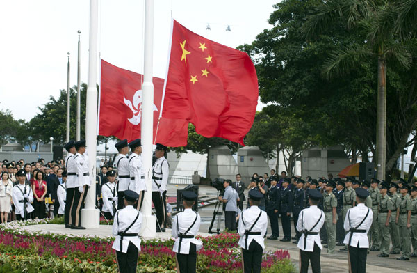 CY Leung: Govt seeks change, maintains stability