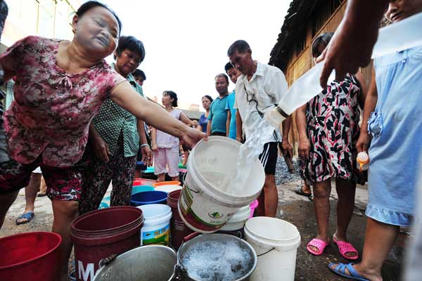 Heat wave kills people, crops and hopes in S China