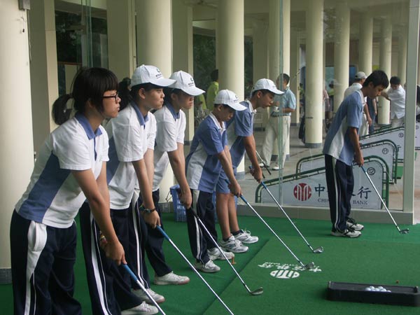 School hooks students with sport