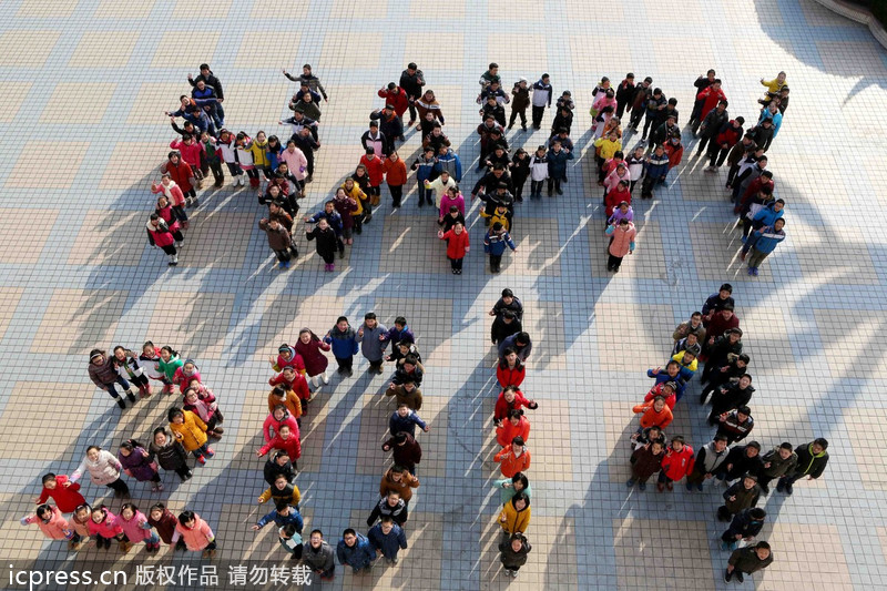 New Year greetings around China