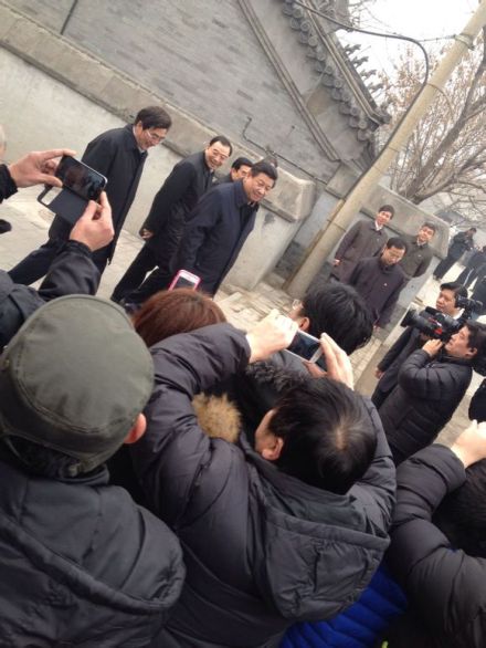 President Xi spotted at popular hutong in Beijing