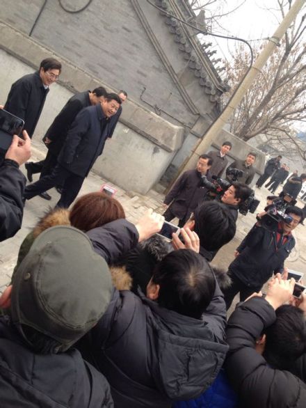 President Xi spotted at popular hutong in Beijing