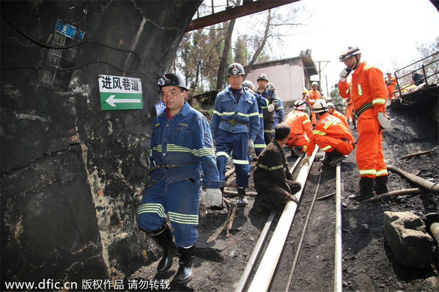 22 miners trapped in Yunnan coal mine flood