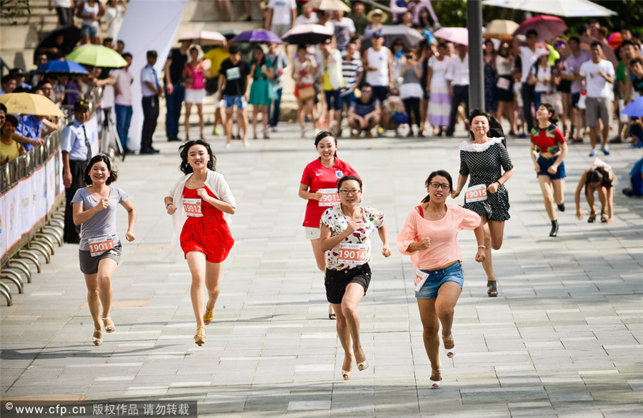 Sparks of high heels in Shenzen