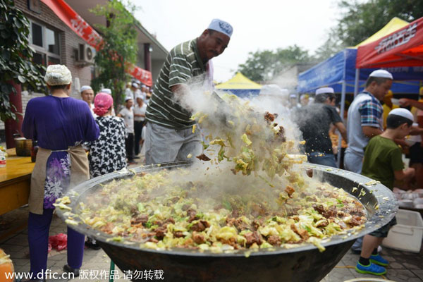 Chinese Muslims celebrate Eid al-Fitr