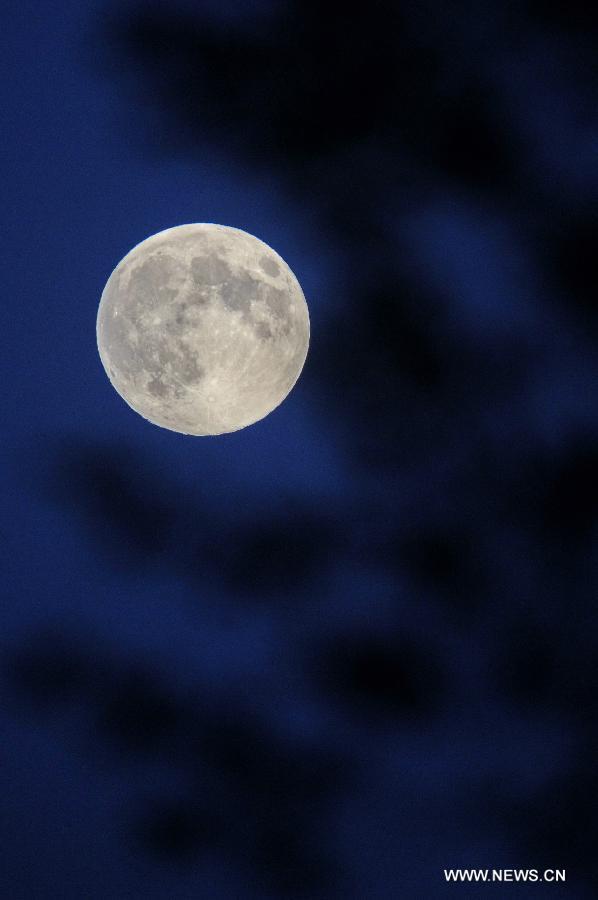 In pictures: moon of Mid-Autumn Festival