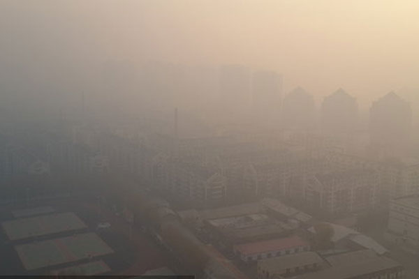 China chokes on smog