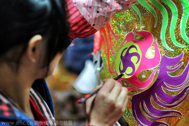 Lion dances to new beat