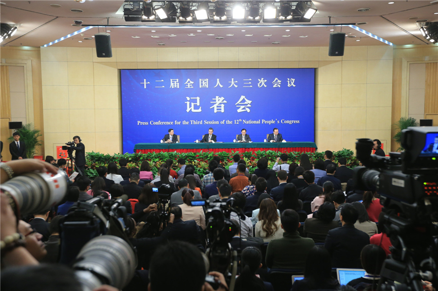 Chinese FM gives press conference for NPC session