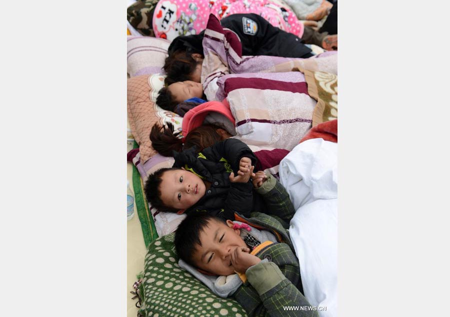 Relief work underway in quake-stricken Tibet