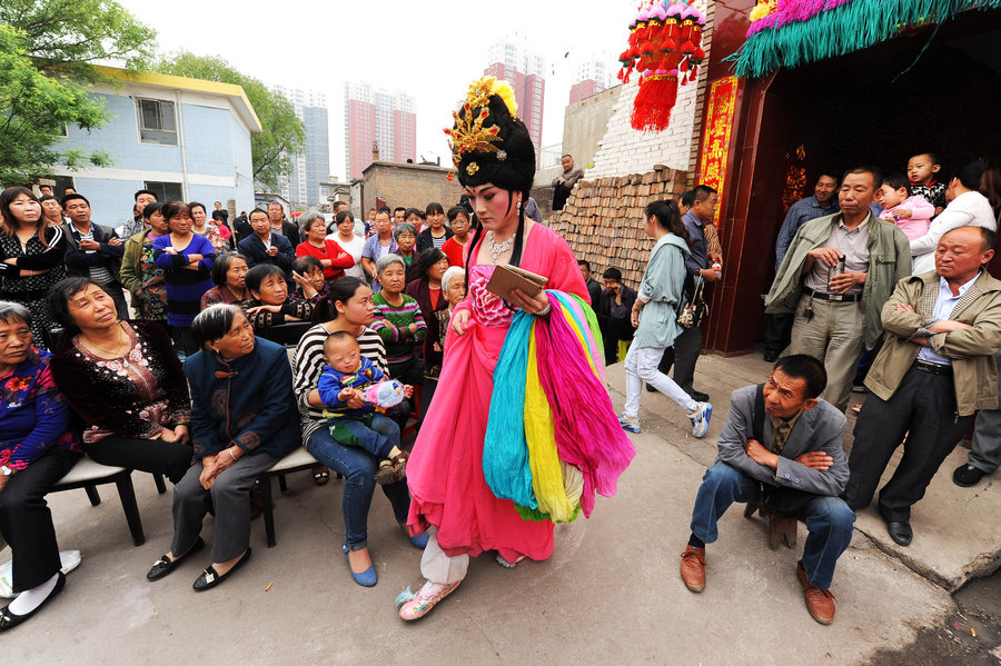 Cross dressing for Peking Opera