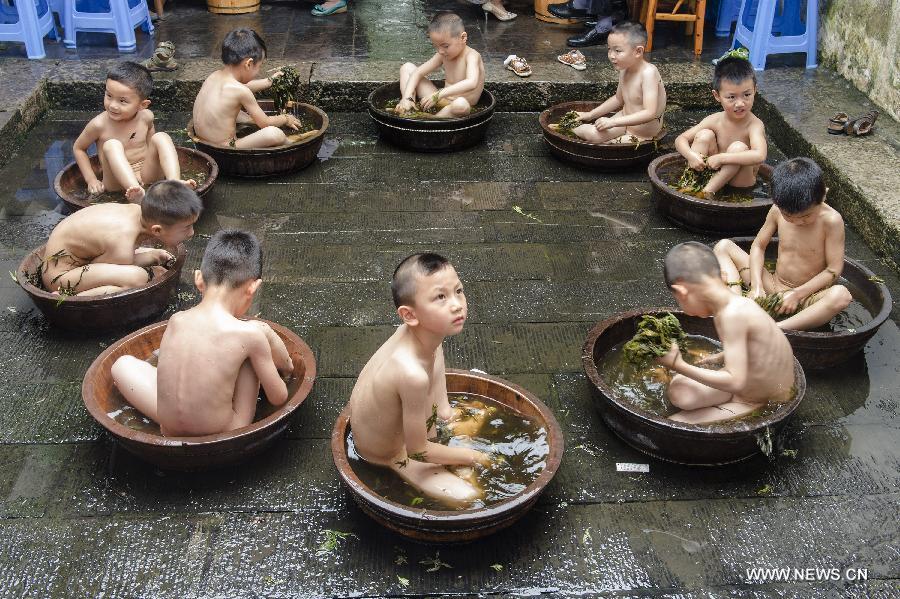 Dragon Boat Festival celebrated in C China